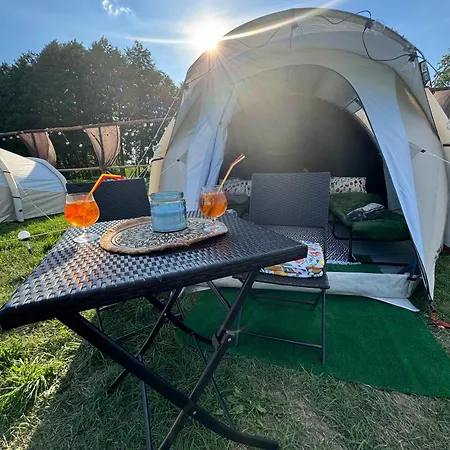 Luxury tent Pole Namiotowe Rumiana Dolina *